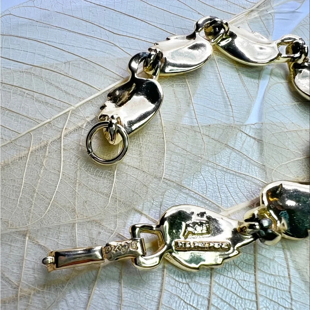 Vintage Coro Parure Set Goldtone Black & Cream Leaf Design Bracelet & Earrings
